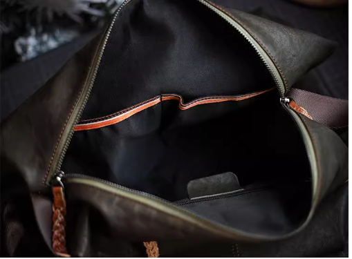 GENUINE LEATHER TRAVEL BAG