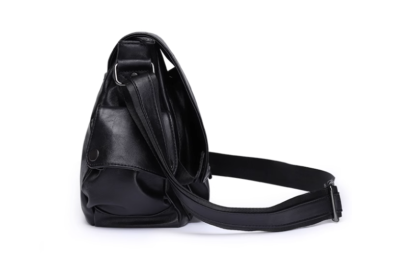 LUXURY ARMANI MESSENGER BAG