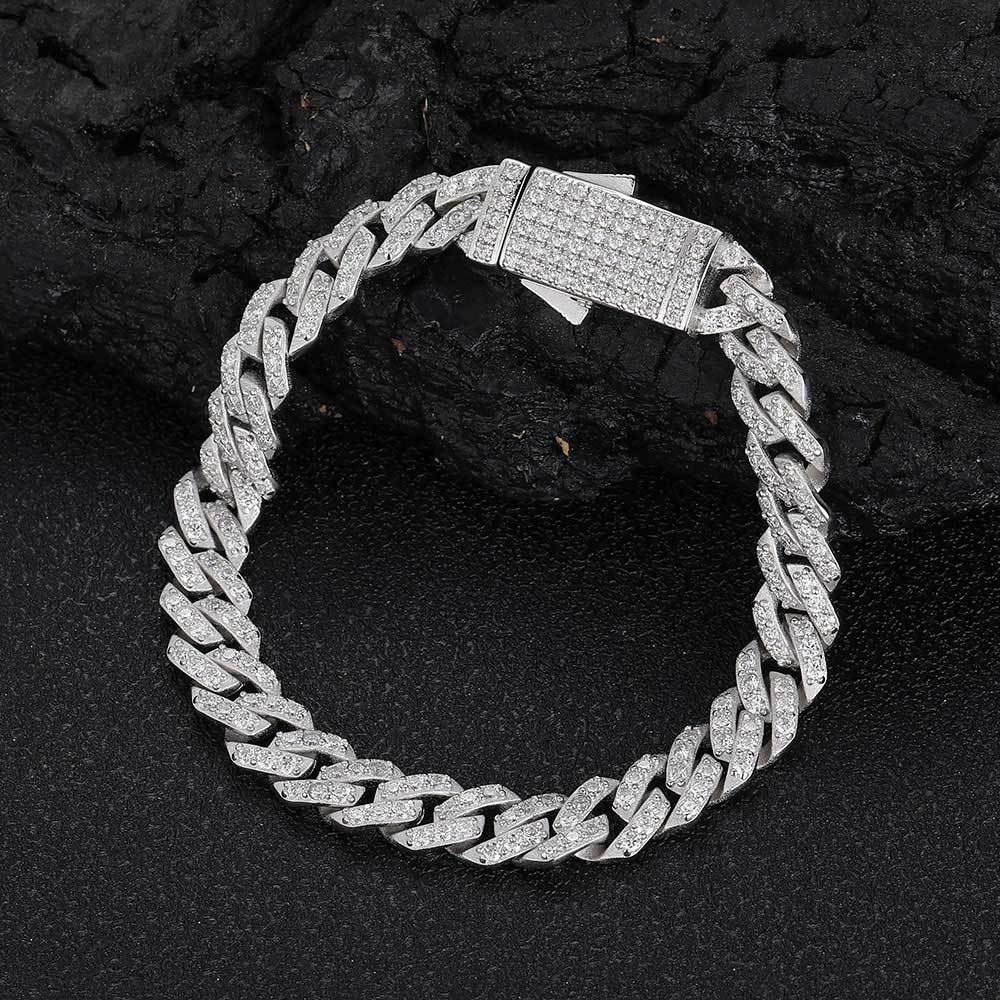 DIAMOND SHAPED CUBAN BRACELET