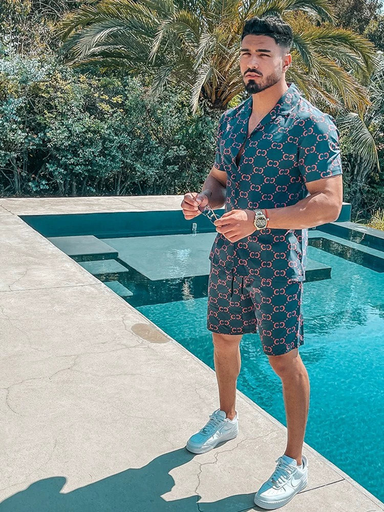 TWO-PIECE SHORT SUIT