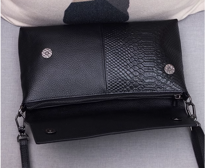 ZAREAL FASHION LEATHER CLUTCH