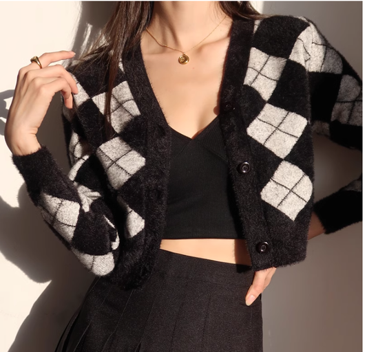 BLACK AND WHITE CARDIGAN