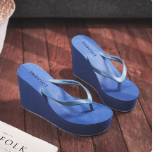 HIGH HEEL FLIP FLOP