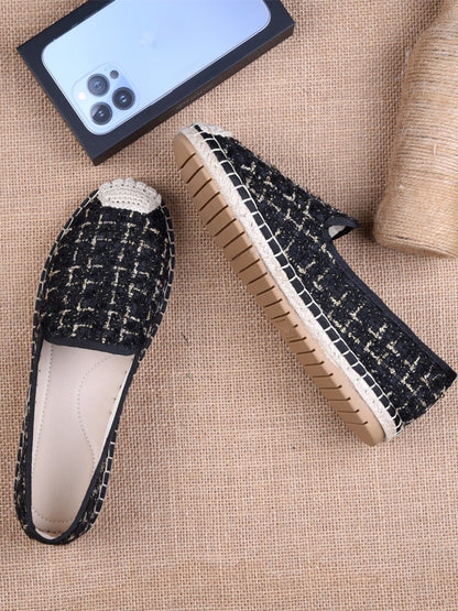 SOFT-SOLED CANVAS SHOES