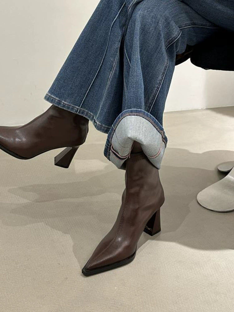 FRENCH POINTED TOE BOOTIE